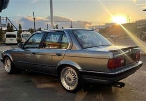 1991 BMW E30 325I