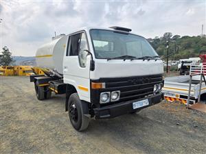 T904- 1995 TOYOTA DYNA PRE94 DIESEL TANKER TRUCK