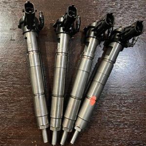 JEEP WRANGLER DIESEL INJECTORS 