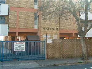 Spacious one bedroom flat