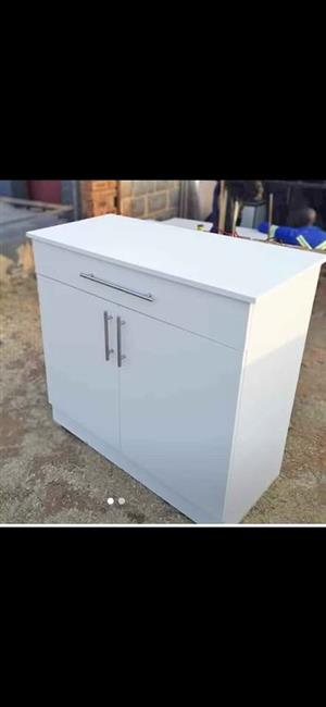 We manufacture cupboards,  wadrobes free delivery around soweto