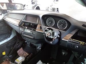 BMW E71 X6 DASH BOARD AND ALL OTHER DASH SPARES