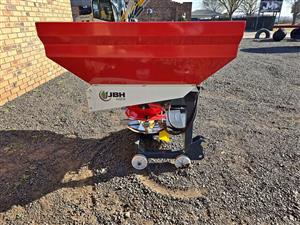 New 600ltr fertilizer spreaders in stock