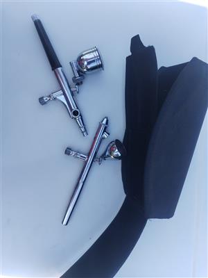 2 airbrushes for urgent sale 
