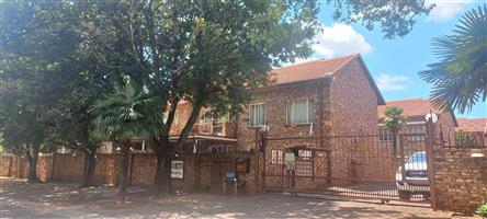 Apartment For Sale in Hennopspark