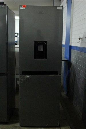 DEFY C300 FRIDGE W/WATER DISPENSER S066033E