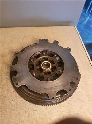 NISSAN NV350 DUEL MASS FLYWHEEL FORSALE