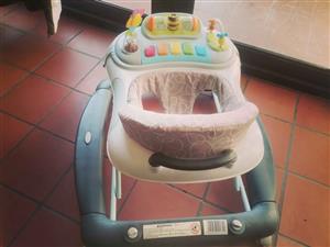 Safeway Rocca Baby Walker And Rocker