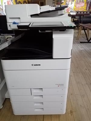 CANON IMAGERUNNER MACHINE FOR SALE