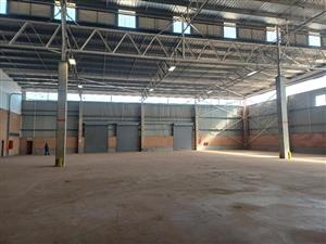 Prime Warehouse / Factory / Office Space To Let in Clayville, Olifantsfontein