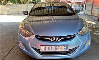 2012 Hyundai  Elantra