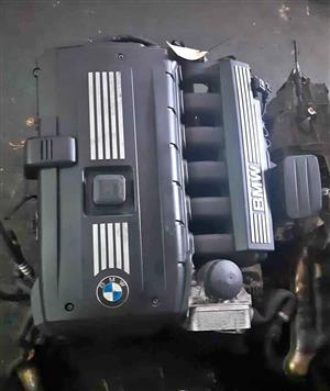 Bmw E90 6 cylinder 3.0L N52B30 complete imported engine for sale