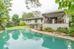 Spacious Family Home + Granny Flat and Pool in Popular Suburb!