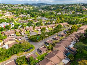 Two Bedroom Simplex For Sale in Sought-After Ashley Grove Complex!