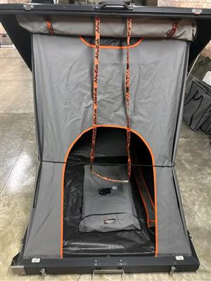 Alucab Rooftop tent 