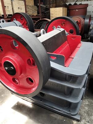 250 x 1200 Jaw Crusher Granulator 