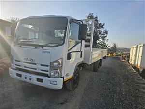 T591- 2018- ISUZU NPR400 DROPSIDE BODY TRUCK