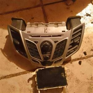 Ford Fiesta Radio With Display Screen