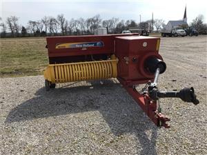 New Holland 580 16"x18" Small Square Baler