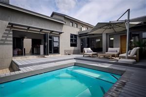 Immaculate 4 bedroom, 4 bathroom house for sale in Copperleaf