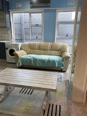 Garden Cottage Rental Monthly in Johannesburg North