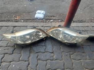 Toyota Corolla Quest Headlight Pair 