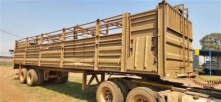 2009 - Leemon 12.5m Double Axle Cattle Trailer now on sale  - Excellent Condition