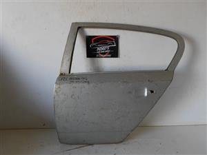 Opel Astra 04-09 left rear door 