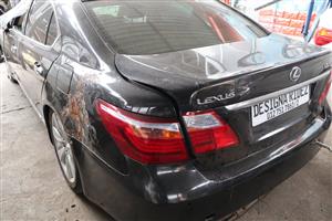 LEXUS LS600HL STRIPPING FOR SPARES !