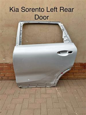 Kia Sorento Left Rear Back Door