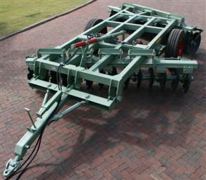 New Erdvark SKSH trailed disc harrows