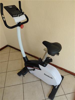 Reebok Jet Series 100 Exercise bike
