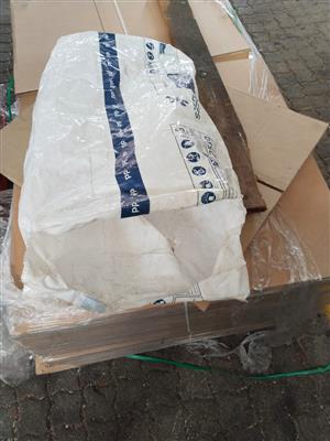 Plastic 25 kg bags , sasol logo . 