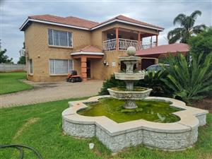 Waterkloof AH, Rustenburg! Your Dream Farm with ample potential