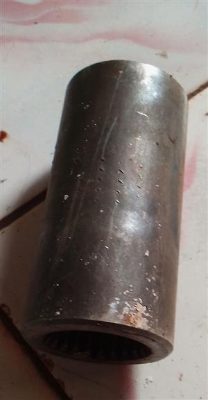 POWER SHAFT COUPLER 
