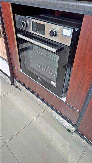 Brand new. Defy 60x60 Airfire oven with Thermofan