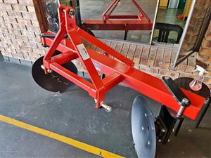 New mounted disc ridgers for sale at Mad Farmer SA
