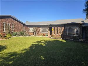 Spacious family home for sale