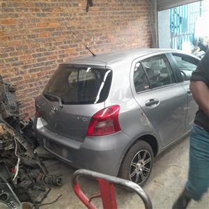 TOYOTA YARIS 2008