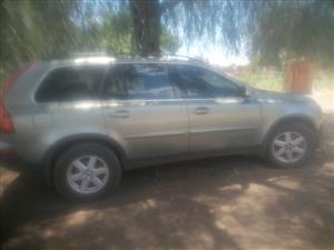 Am selling Volvo xc90 diesel engine it's not running