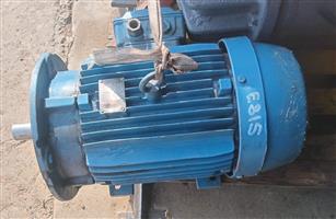WEG W22 Electric Motor 15kW 525V