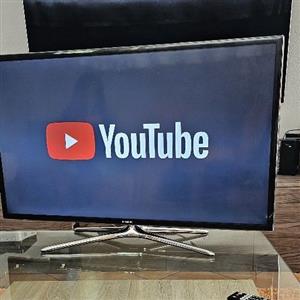 40" smart Samsung tv in working condition 