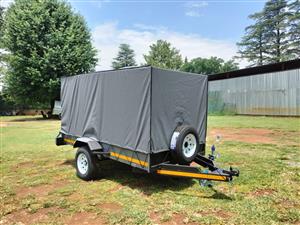 Trailer with Tarpaulin
