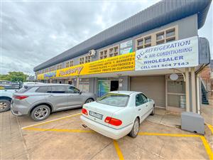 200 Square Meter, Ground Floor Unit For Rent