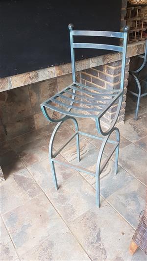 Patio set Wrought iron 8-seater and 5 bar chairs