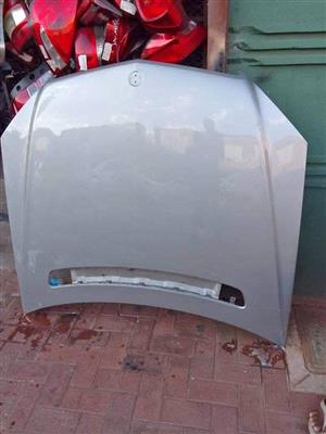 Mercedes Benz CLC coupe bonnet