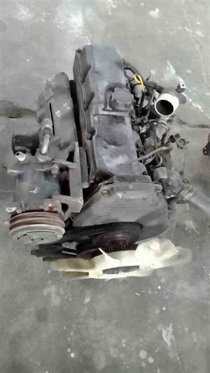 TOYOTA 2L 2.4L COMPLETE ENGINE FOR SALE