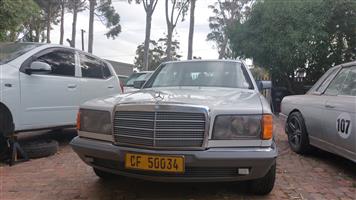 For sale:Mercedes Benz W126 280SE. Straight 6. Petrol. Automatic transmission. 