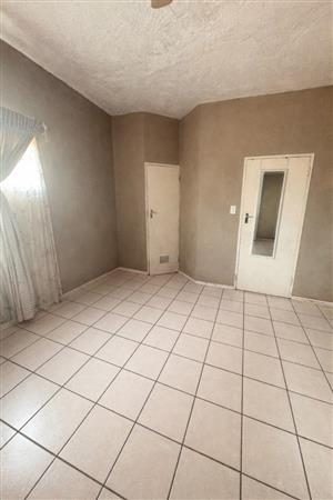 Apartment Rental Monthly in Riviera