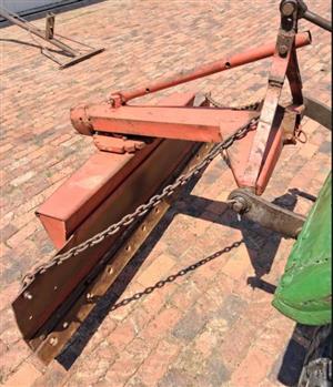 2.4 metre Scraper